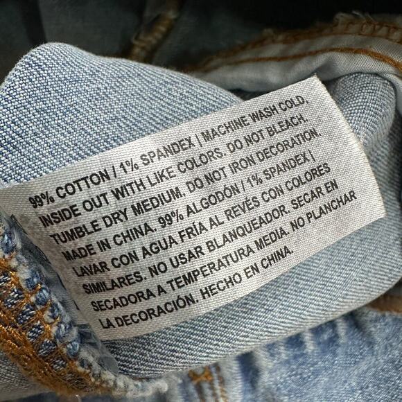 Threadfast Apparel Denim Jean Jacket with Jim Beam Embroidery -Womens Large - Picture 6 of 7